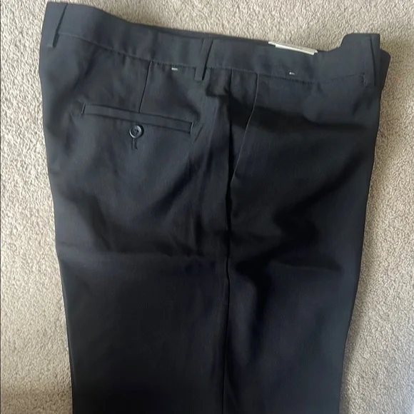 Kenneth Cole Techni-Cole Reaction Repreve Performance Dress Black Pants 38 X 29. Kenneth Cole Techni-Cole Reaction Repreve Performance Dress Black Pants 38 X 29.